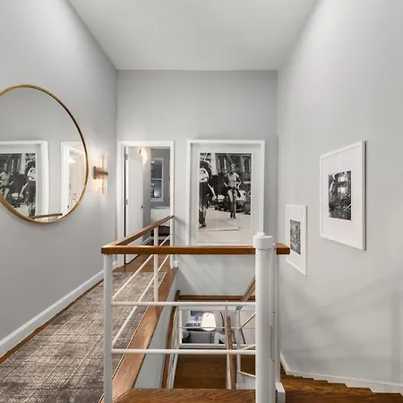 Gramercy Duplex By Stayhaus 2br In Elevator Bldg Apartment New York