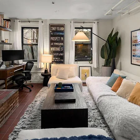 Apartment Clinton Duplex By Stayhaus 2br With Private Yard
