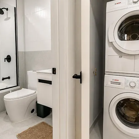 Renovated Unit In Brooklyn Washerdryer Apartment