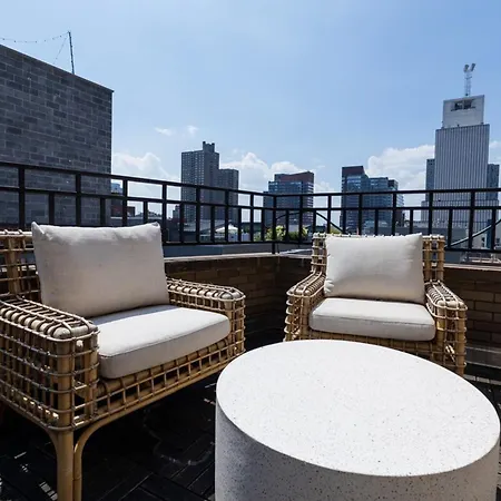 Apartment 809 Midtown *