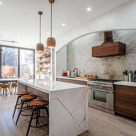 Apartment Williamsburg Townhouse 3br Townhouse With Private Garden