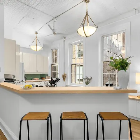 Apex Executive - Soho Ny *
