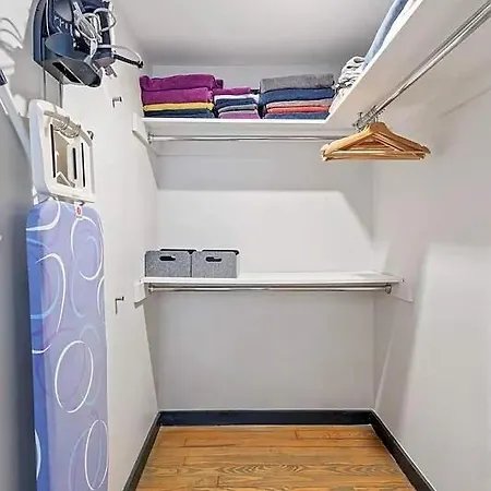 Apartment Lenox Garden Fully-furnished 1br In Harlem With Outdoor Space