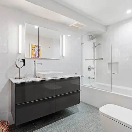 Lenox Garden Fully-furnished 1br In Harlem With Outdoor Space Apartment *