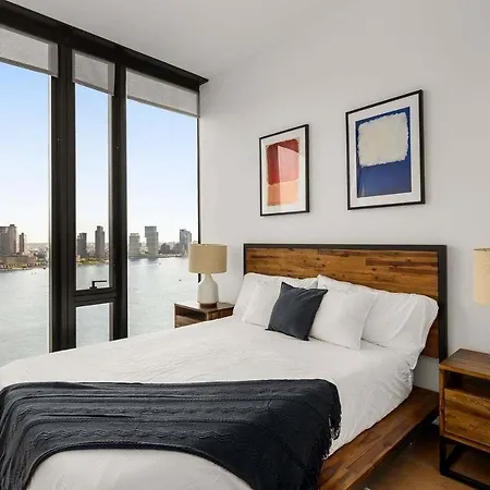 Embassy I 21st Floor 2br With Doorman Gym Pool New York