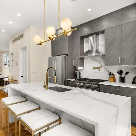 Bushwick Townhouse By Haus Modern 3br With Private Yard *