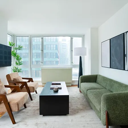 43-20a Newly Furnished 1br- Full Service Doorman Laundry Gym Business Center
