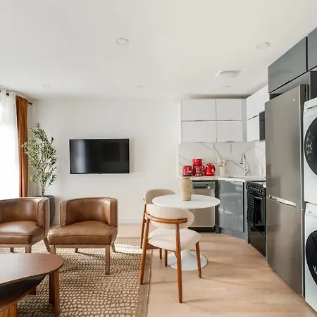 22-3b Sleek Modern 1br Gramercy Apartment *