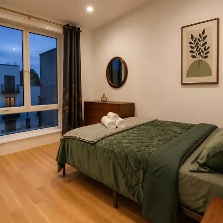 Renovated Unit In Brooklyn Washerdryer