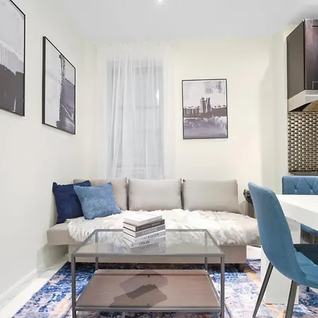 3 Bd Gorgeous Getaway Unit Apartment *