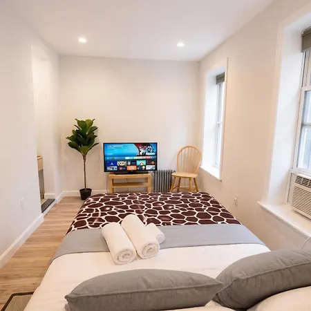 Modern 2br In Long Island Near Manhattan Apartment New York
