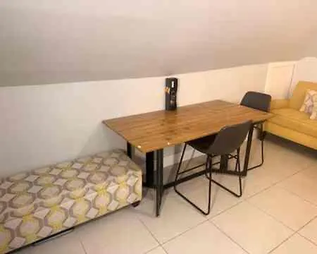 Cozy In Kew Gardens 20 Minutes To Midtown Manhattan Apartment