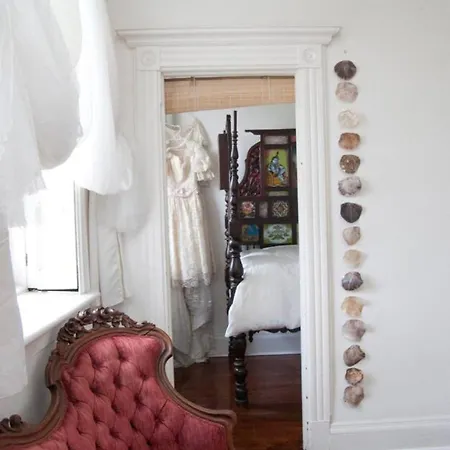 Aparthotel La Maison Des Sirenes 2, Bohemian, Eclectic 4*