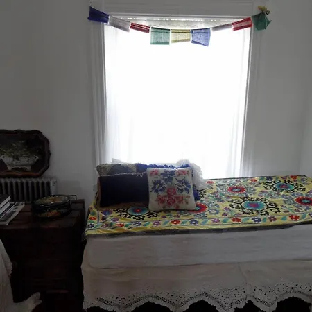 La Maison Des Sirenes 2, Bohemian, Eclectic Aparthotel 4*