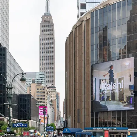 Two-bedroom By Madison Square Park New York