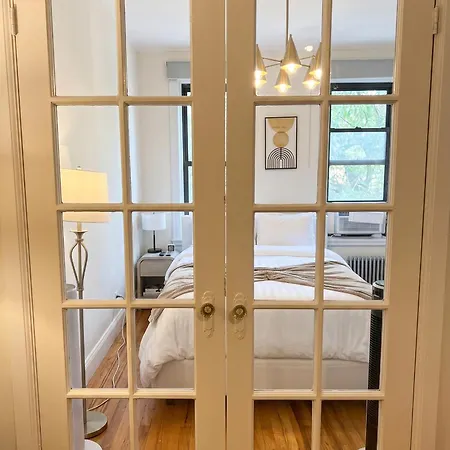 Apartment Modern Upper East Side Next To Park New York