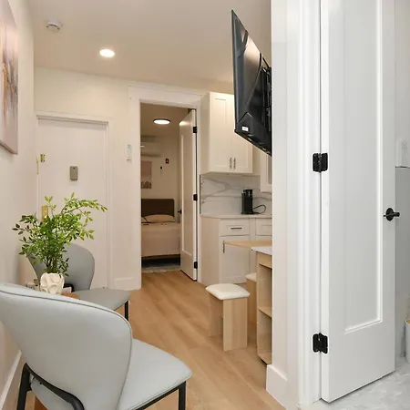 Authentic Nyc 2br Near Park *