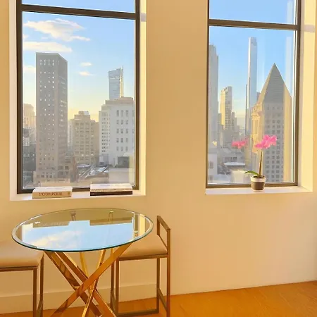 Great In Luxury Building * New York