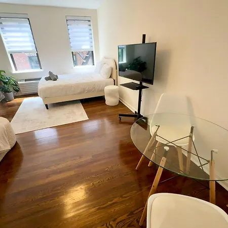Apartment Cozy Cute In Midtown East Manhattan Elevator Laundry Steps To Subway