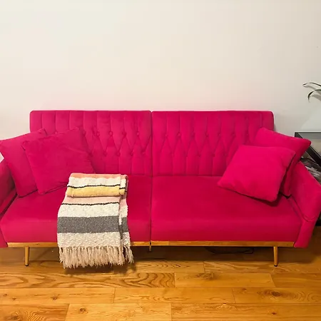 Bright In Lic With Views, Fully Equipped! Apartment *