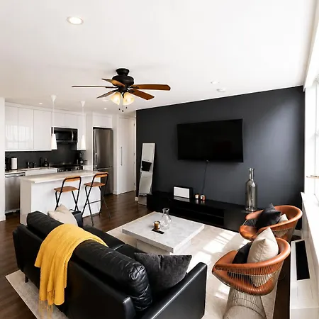Apartment The Modern Harlem Retreat