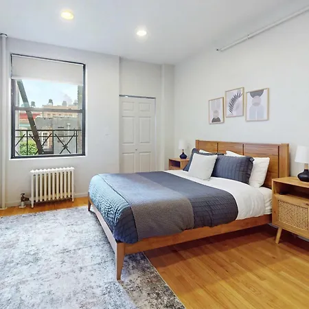 Urban Spark Iii Vibe 8840 Apartment New York