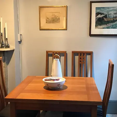 West Village Unique Townhouse With Beautiful Apartment New York