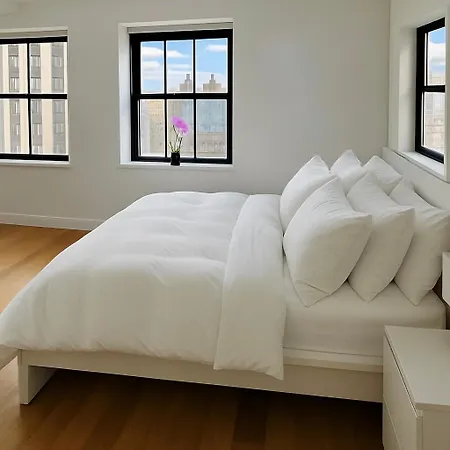 Great In Luxury Building Apartment
