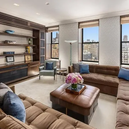 Ultra-luxury Fifth Avenue * New York