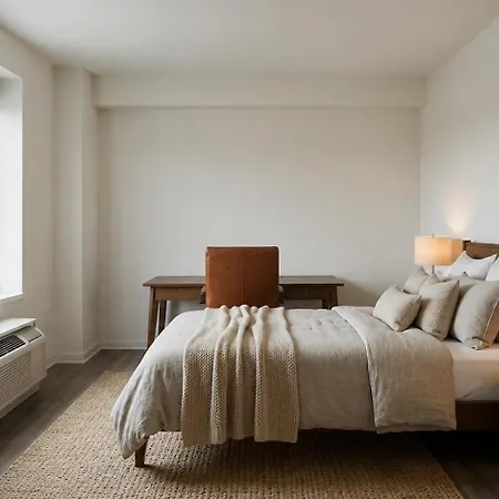 Waterside Plaza Full Amenities Doorman Apartment New York