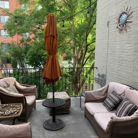 Cozy Private Spacious Apartment