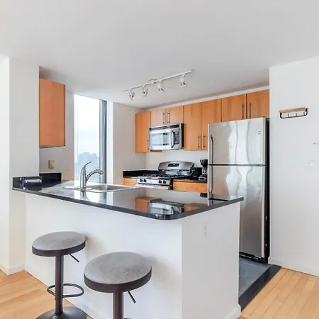 Blueground Long Island Pool Nr Gantry Plaza Nyc-2156 Apartment