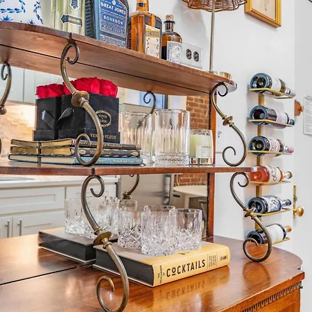 Charming 1br West Village Apartment