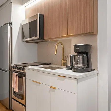 Apartment 2 Bedroom In Manhattan New York