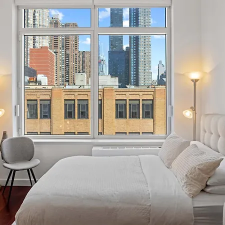 Silverline By Rove - With Shared Amenities Apartment *