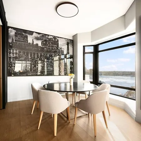 Cozy With Scenic View Apartment New York