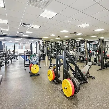 Waterside Plaza Full Amenities Doorman Apartment