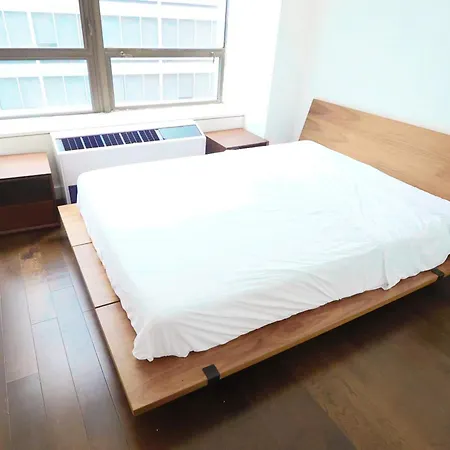 3bd, 2 Bath, Massive Luxury In Fidi Apartment *