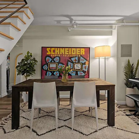 Clinton Duplex By Stayhaus 2br With Private Yard New York
