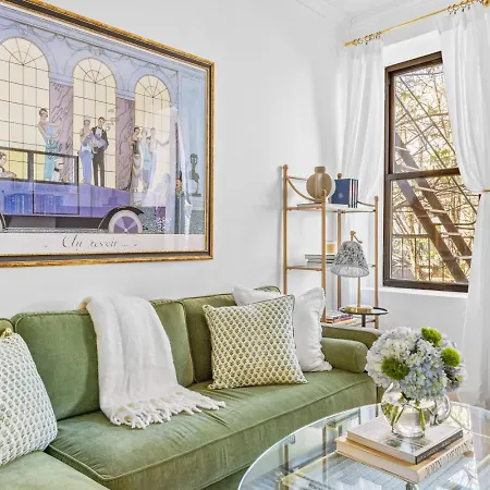 Charming 1br West Village Apartment *