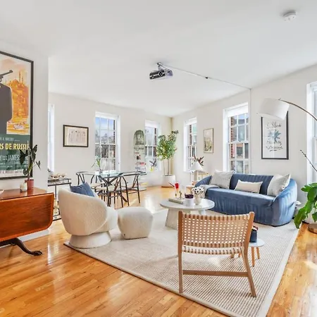 Nyc And Bond In West Village Luxury Apartment New York