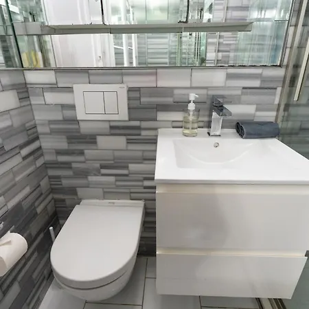 Park - 4 Bedroom With Self Check-in New York