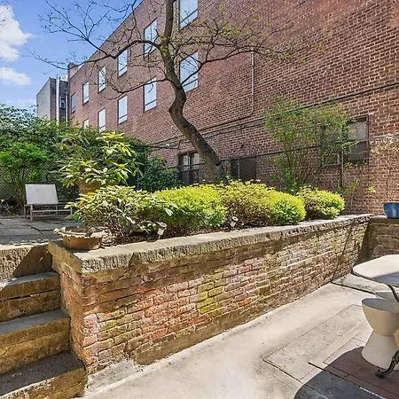 Apartment Lenox Garden Fully-furnished 1br In Harlem With Outdoor Space *
