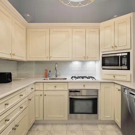 Apex Executive - Washington Square Park Ny Apartment New York