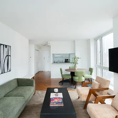 43-20a Newly Furnished 1br- Full Service Doorman Laundry Gym Business Center Apartment *