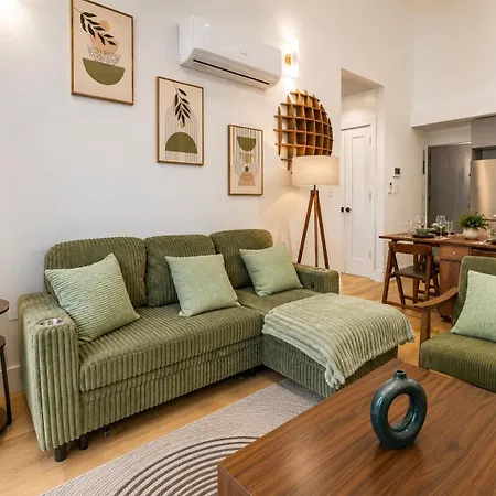 Renovated Unit In Brooklyn Washerdryer *