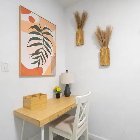 1 Bd Unit In Location Apartment New York