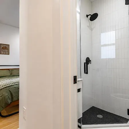 Apartment Renovated Unit In Brooklyn Washerdryer *