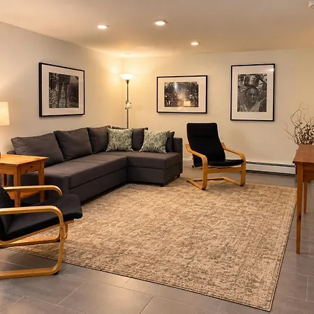 Stylish Harlem Duplex With Private Patio Near Park * New York