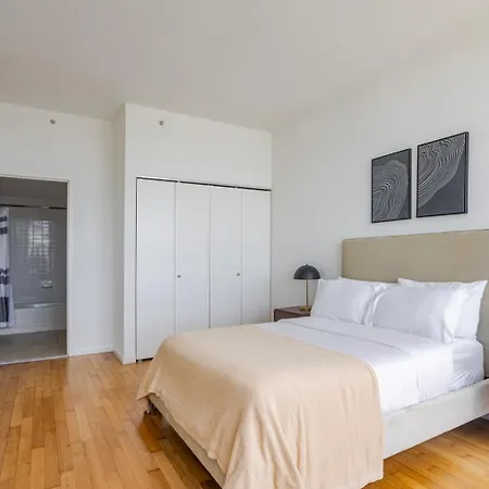Blueground Long Island Pool Nr Gantry Plaza Nyc-2253 Apartment New York